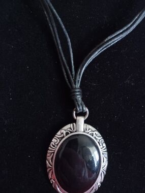 Marie Lifestyle Colkection NWT Black Stone Oval Pendant Necklace & Earings